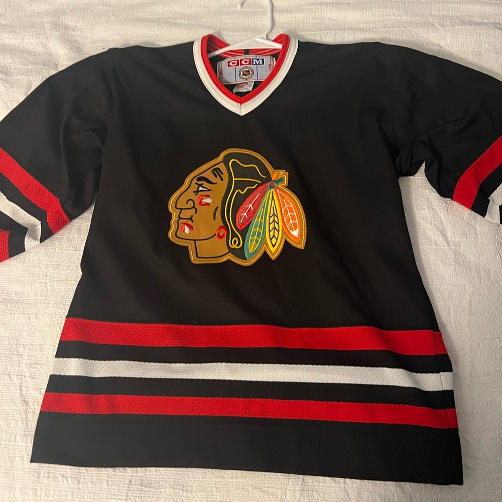 Kids blackhawks jersey